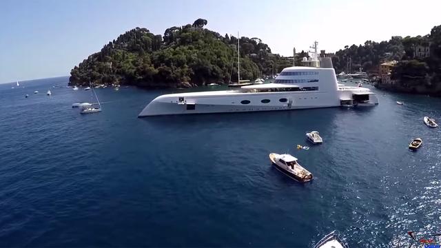 superyacht-a-in-bay