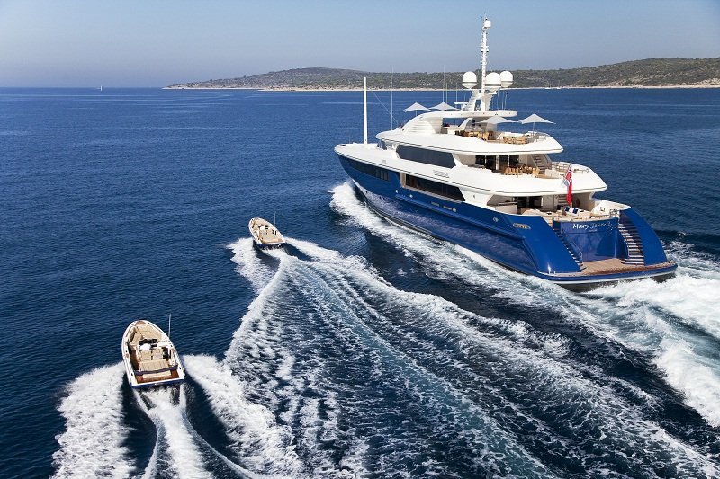 Stern View of mary Jean II Luxury Charter Yacht